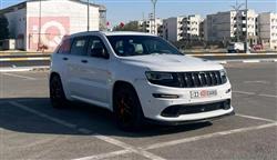 جیپ گراند شیرۆکی